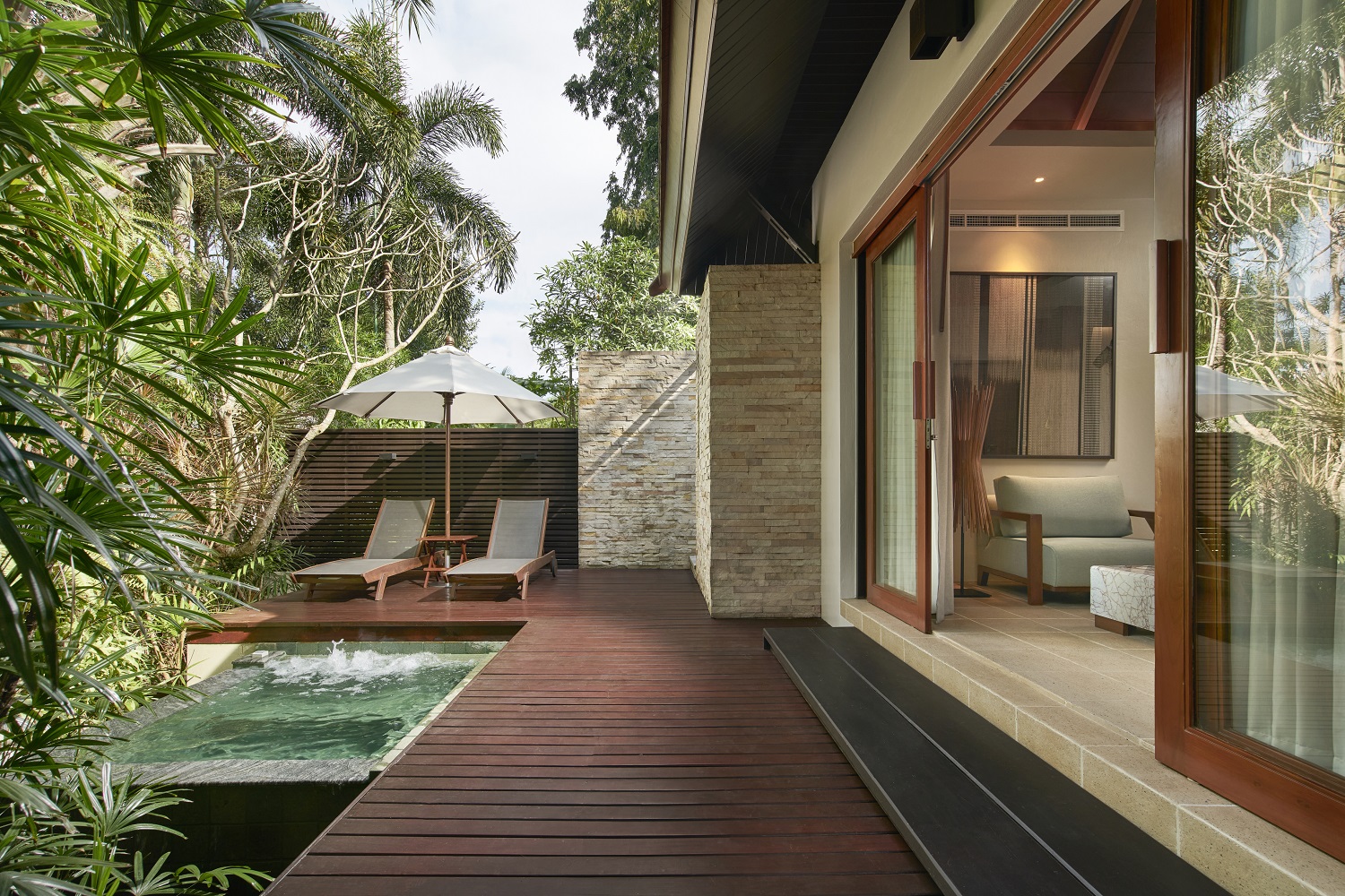 Sea Sand Sun Resort & Villas
